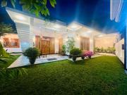 Frans Luxurious Villa