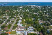 Top Bay Saint Louis
