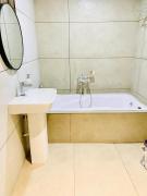 Hotel Emora Keys, 500 Mtrs From Madikeri Fort
