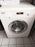 IN VILLA APARTMENT 56 qm Check-in,free parking, WIFI , TV, FULL KITCHEN