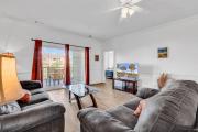 Lakeview Condo w Pools, Near Beach & Golf