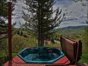Longthong Home - 2730: Private Home with Great Views & 3 Living Rooms
