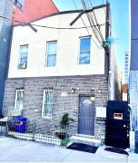 Top Roosevelt Island