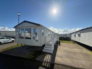 Top Llanddulas
