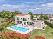 Villa Nada for 8 persons in Central Istria with 30 m2 pool, wellness & free bikes