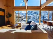 Private Japanese House Trolley & Silver Garden