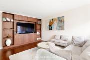 Residence d Exception Avenue Colombier Bernard