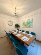 Charlie Langley Properties - Sleeps 10