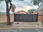 Stylish Bachelor Apartment in the Heart of Kensington 16 Durham Street