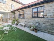 3 Bed in Thornton Dale oc-t32568