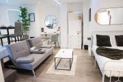 Large Luxury studio In Hendon Central