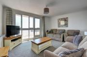 Top Looe