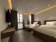 Sunday Boutique Hotel