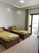 شقة مفروشة للإيجار شط مريم سوسة 100 متر فقط عن البحر