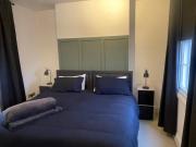 Stylish Townhouse in Leamington with parking