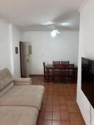 Apartamento com ótimo espaço de frete a praia