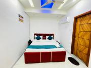 Hotel Blue Inn Near Metro Station - Noida