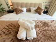 Luxury Studio with Golf View and Infinity Pool in DAMAC Hills