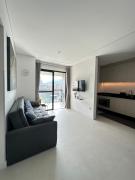 Edificio AUSTIN 179, 1 quarto 1 suite, garagem, wifi, Ar, churrasqueira, 600m da praia, 17 andar