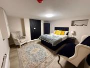 Stylish 1-Bed Apartment Ideal for 2 Guests