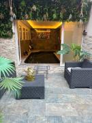 T4 Front de mer Piscine interieure privee Clim