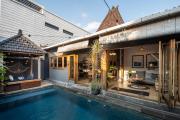 Villa Ju Ju, 3BR Iconic Villa in the Hearth of Pererenan, 5 mins from Canggu