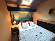 LA POMME DE PIN 1 Appartement avec terrasse