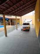 Casa em Caldas Novas com piscina e 4 quartos