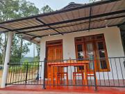 Red Veranda Cottage