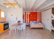 Loft quiete - terrazza, comfort e silenzio vicino alla spiaggia