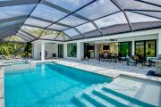 CoralVilla Melody - new, modern, pool & spa, BBQ