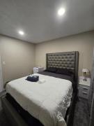 Private Queen Room Guesthouse near Stone Mountain