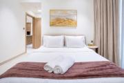 JVC Studio I Resort Pool and Gym I 5 Min Circle Mall