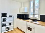 Business Studio Design avec Rooftop I Metro L13-14