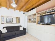 Vicoletto4-Centro storico Verona con Parking