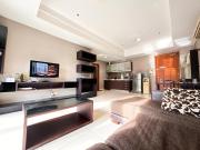 Strategic Apt1BR 1 at CikDitiro Homey,Cozy Gym Pool Near City Center byLS