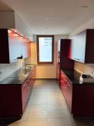 Exclusive Rooftop Duplex Penthouse, Hot Tub, 2 Terrace Views, 230sqm, Downtown, 6min walk to main station