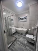 Aya Luxury Apartment 84