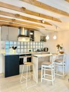 Top Loughton