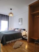 Apartamento Medrano PISCINA AIRE ACONDICIONADO terraza y 5 minutos del centro en coche ideal para mascotas