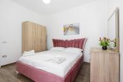 Enles Garden Beach Apartments - Golem