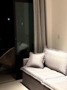 Apartamento próximo à praia -Ar e garagem- Centro