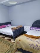 الاقصرالكرنك بجوار معبد الكرنك