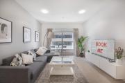 Free housekeeping visits during your stay - StayShort - Modern 1BR Stay at Elite Tower Dubai Marina