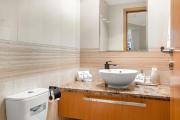 FIRST CLASS 2BR Spectacular Marina Views