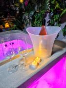 Villa Oasis - Une Love Room avec Spa Privatif & Autres Appartements Standards à thèmes sans spa