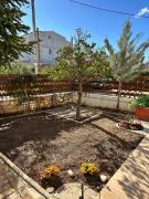 Elegant Garden Apartment in Quiet Halandri
