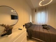 Arena a piedi, 3 camere, 2 bagni & parking