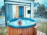 Holiday home with jacuzzi, for 2 people