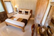 Top Bangli